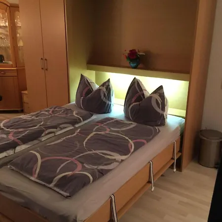 Apartment-pahl